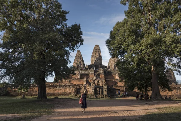 Toeristen Pre Rup Tempel Krong Siem Reap Siem Reap Cambodja — Stockfoto