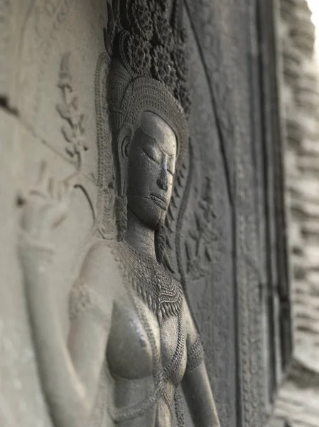 Primo Piano Della Statua Scolpita Nel Tempio Krong Siem Reap — Foto Stock