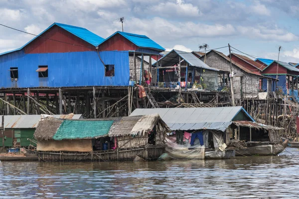 Stilt Huizen Tonle Sap Meer Kampong Phluk Siem Reap Cambodja — Stockfoto