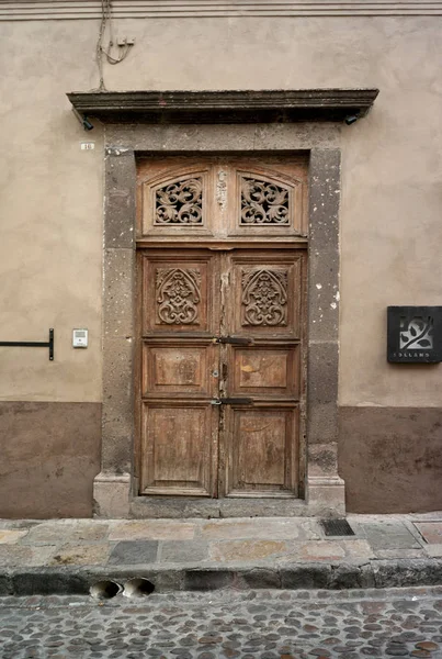 Rzeźbione Drewniane Drzwi Domu San Miguel Allende Guanajuato Meksyk — Zdjęcie stockowe