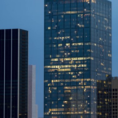 Gece, zafer Parkı, Dallas, Texas, ABD, modern gökdelenler