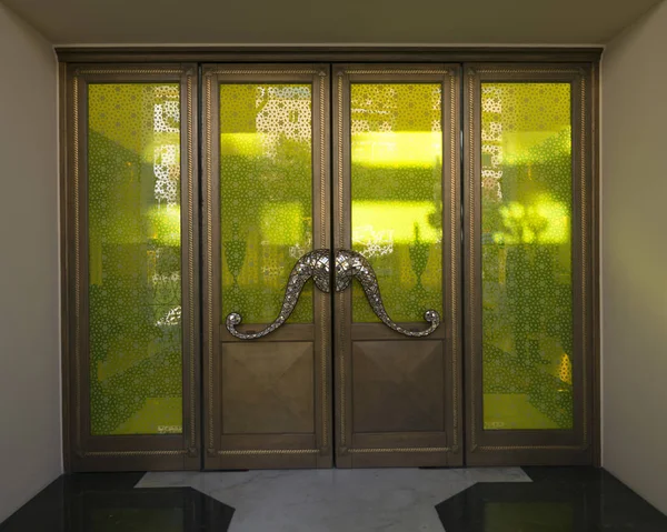 Interior Casa Con Puerta Cerrada Campania Italia —  Fotos de Stock