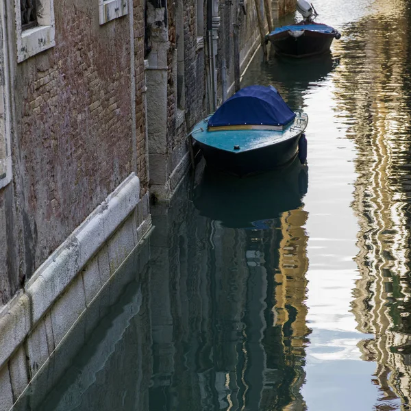 Reflexión Las Casas Sobre Agua Gran Canal Venecia Véneto Italia — Foto de Stock
