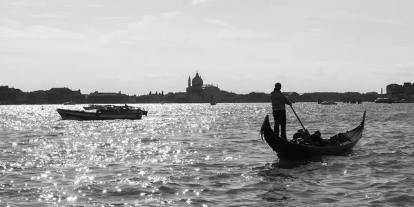 Гондола Венецианской Лагуне Венеция Венеция Италия — стоковое фото