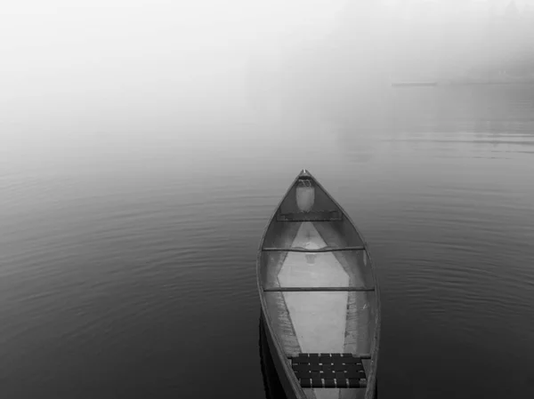 Barca Remi Ormeggiata Nel Lago Lake Woods Ontario Canada — Foto Stock