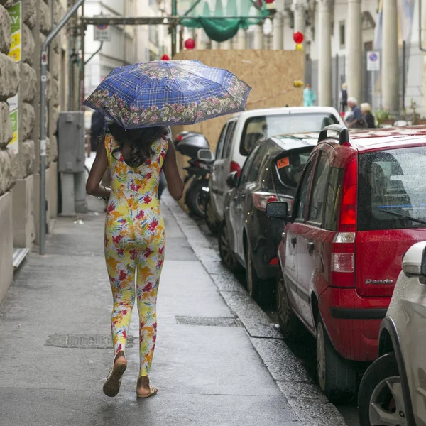 Rear View Woman Walking Trowalk Umbrella Florence Tuscany Italy — стоковое фото