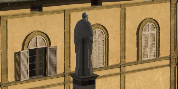 Estatua Por Edificio Siena Toscana Italia — Foto de Stock