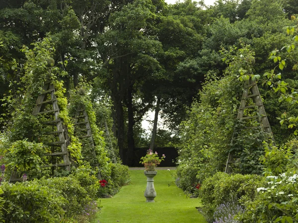 Vista Jardim Castelo Dunrobin Golspie Sutherland Scottish Highlands Escócia — Fotografia de Stock