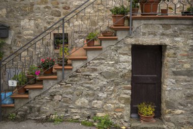 Yetiştiricilerinin merdiven evin, Chianti, Toskana, İtalya boyunca