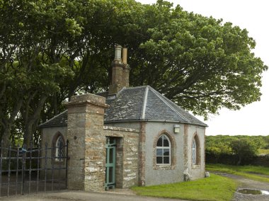 Bekçi evi ve kapı, kale Mey, Caithness, İskoçya Highlands, İskoçya