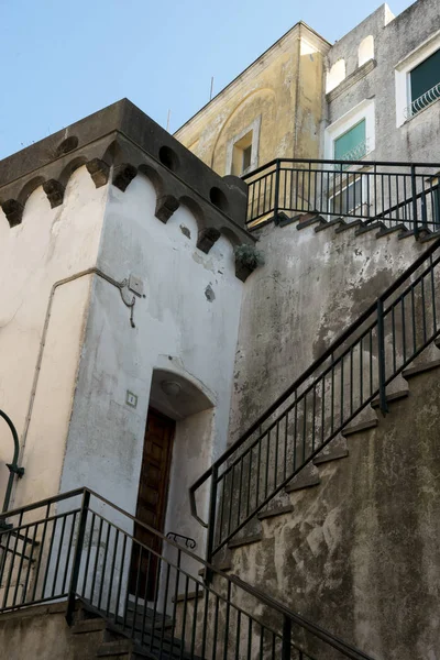 Vista Ángulo Bajo Escalera Edificio Capri Campania Italia — Foto de Stock