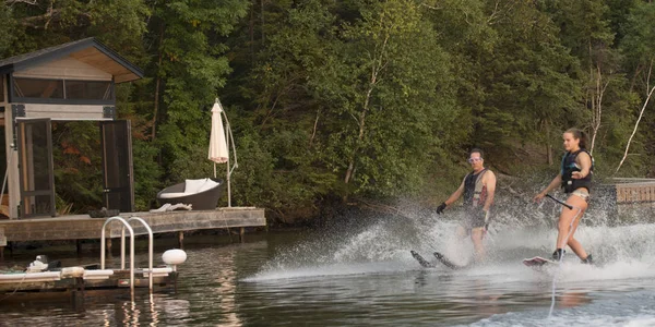 Father Daughter Water Skiing Lake — Stockfoto