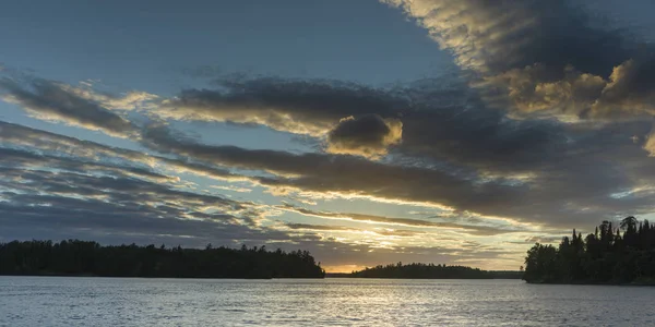 Vista Panorámica Del Lago Atardecer Lago Los Bosques Ontario Canadá —  Fotos de Stock