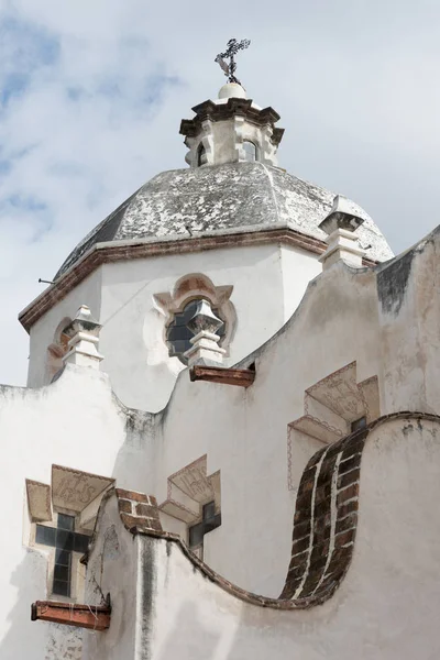 Vista Baixo Ângulo Igreja Santuário Atotonilco San Miguel Allende Guanajuato — Fotografia de Stock