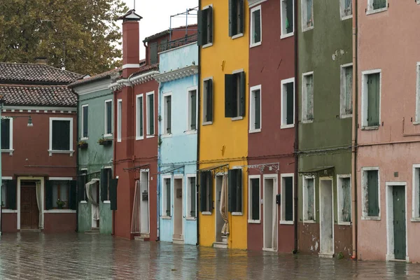 Colorful Houses Wet Street Rain Burano Venice Veneto Italy — Stock Photo, Image
