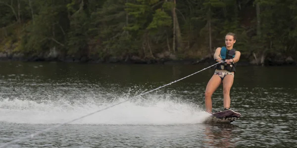 Teenage Girl Water Skiing Lake Imagen De Stock