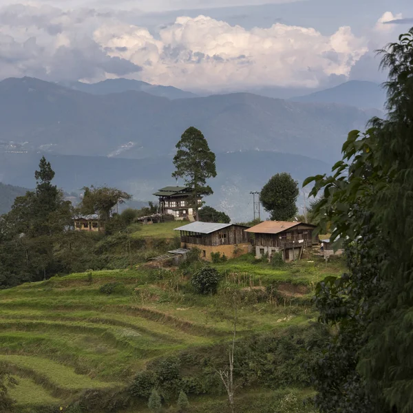 Μεγάλη Γωνία Προβολής Σπίτια Πάνω Ένα Λόφο Θίμφου Μπουτάν — Φωτογραφία Αρχείου
