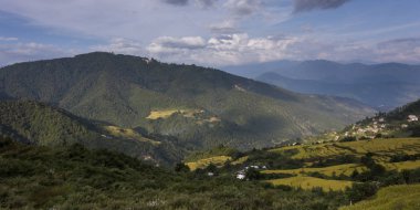 Teraslı alanın, Thimphu, Bhutan havadan görünümü