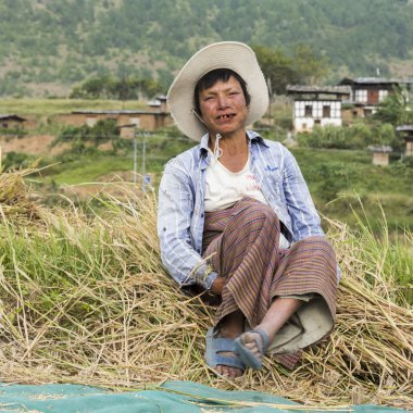 Yaşlı kadın gülümsüyor, Punakha, Bhutan