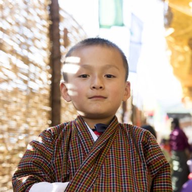 Küçük bir çocuk,: Paro, Bhutan portresi