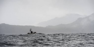 Balıkçı teknesi Pasifik Okyanusu, Skeena-Kraliçe Charlotte bölge bölge, Haida Gwaii, Graham Adası, British Columbia, Kanada