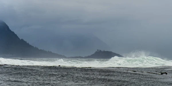 Κύματα Του Ειρηνικού Ωκεανού Skeena Queen Charlotte Περιφερειακής Περιοχής Haida — Φωτογραφία Αρχείου