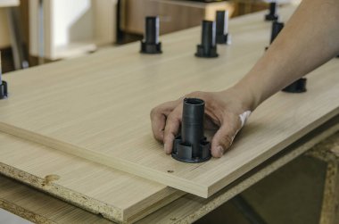 Yönetim Kurulu Sunta parçalar kesip