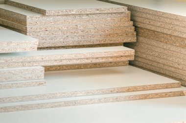 Yönetim Kurulu Sunta parçalar kesip