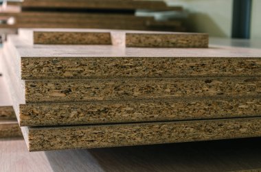 Yönetim Kurulu Sunta parçalar kesip