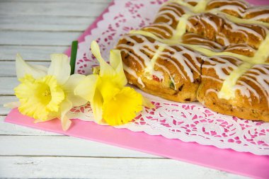 Paskalya hot cross buns