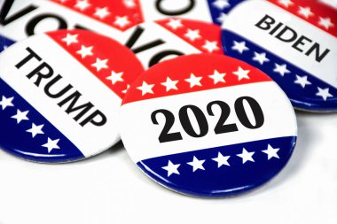 2020 başkanlık seçimleri için Amerikan seçim düğmelerinin kapatılması