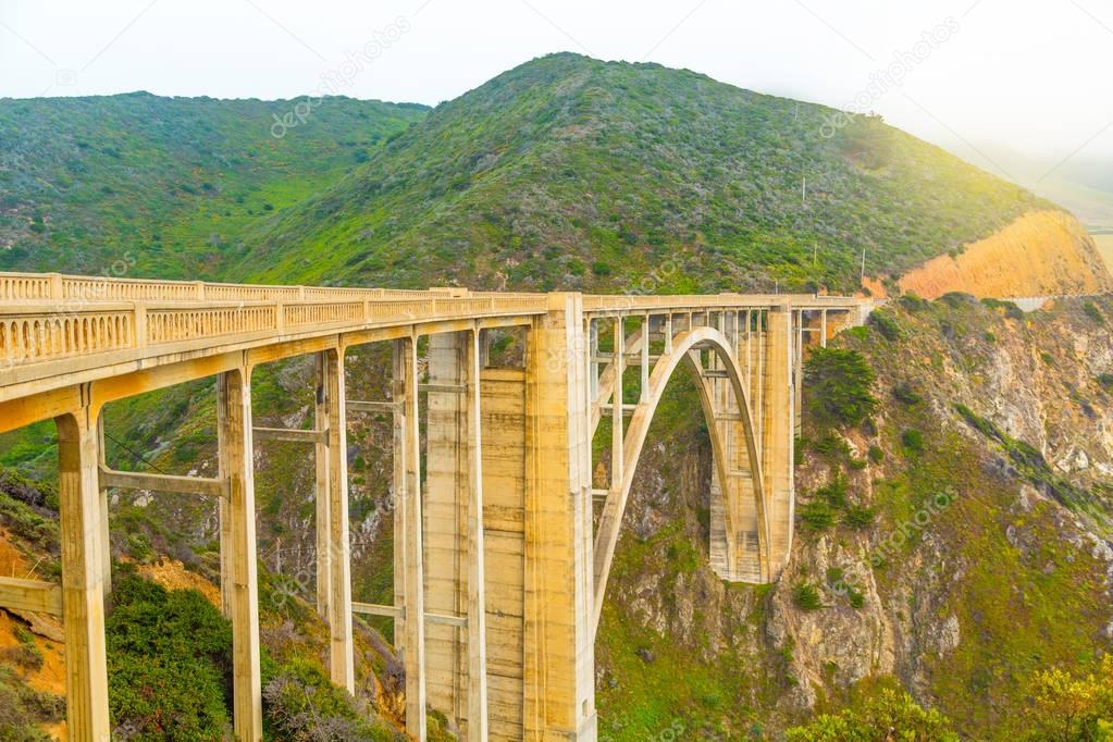 Bixby Bridge on Pacific Ocean coastline in Big Sur, California