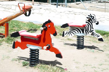 Çocuk Bahçesi ile değişim bir zebra ve bir h şeklinde