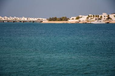 Güzel şehir deniz kenarında