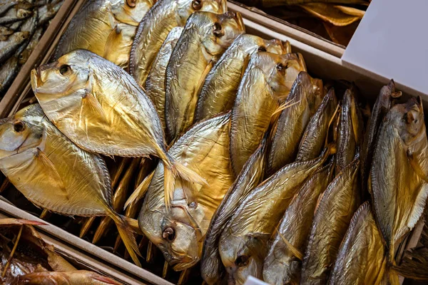 Группа копченых морепродуктов — стоковое фото