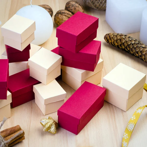 Red and beige box — Stock Photo, Image