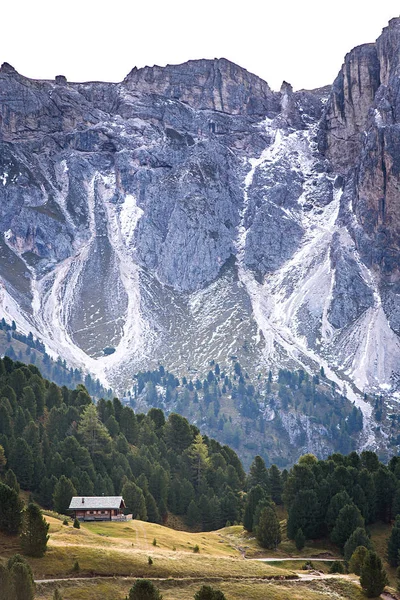 Valley in the dolomites alps — Stock Photo, Image