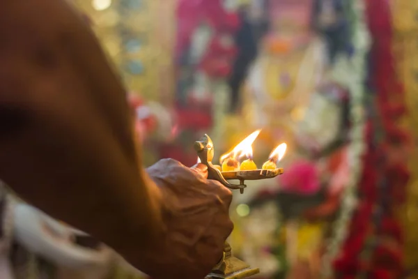 Worship of indian god godess idol arati with pancha pradip — Stock Photo, Image