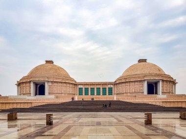 15 Aralık 2019. Lucknow 'daki Ambedkar Anıt Parkı. Lucknow şehrinde büyük bir taş işidir ve popüler bir turistik merkezdir..