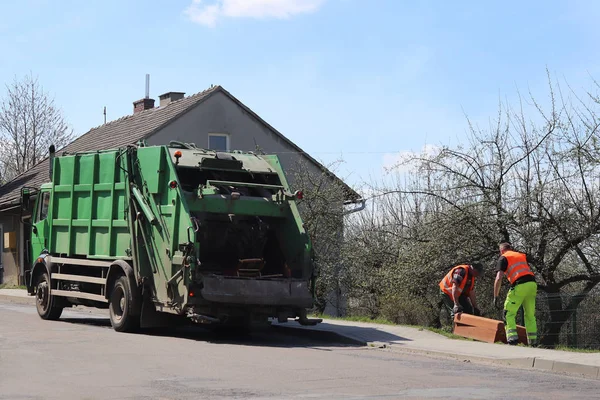 Biech Polonia Abril 2018 Transporte Basura Por Servicio Municipal Dos — Foto de Stock