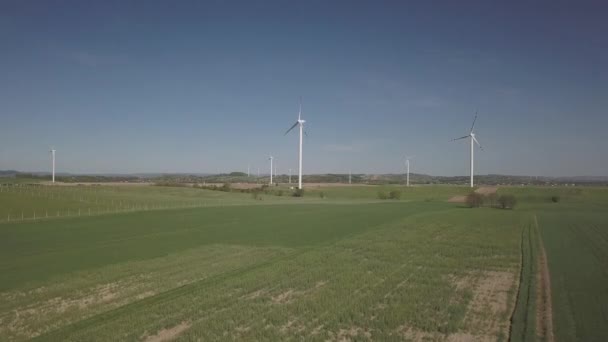 Flight Wind Power Station Daytime Spring Rotating Blades Energy Generators — Stock Video