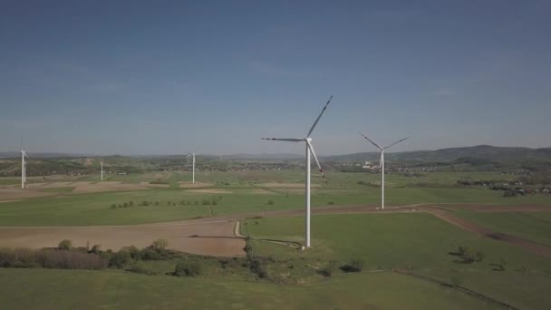 Flight Wind Power Station Daytime Spring Rotating Blades Energy Generators — Stock Video