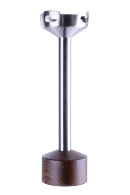 Paslanmaz Çelik ayak üzerinde beyaz backgro ahşap El blender için