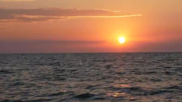 Abendhimmel Und Ruhiges Meer Zeitraffer — Stockvideo