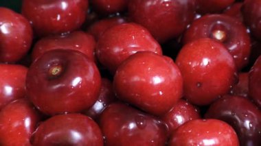 Kırmızı Olgun Kiraz meyveleri.