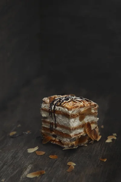 Creamy Cake Almond Flakes Wooden Table — Stock Photo, Image