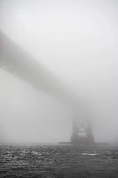 Vorderansicht Der Goldenen Torbrücke Nebel — Stockfoto