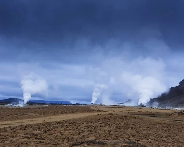 Steam Hot Springs Mountain Range Iceland — Stock Photo, Image