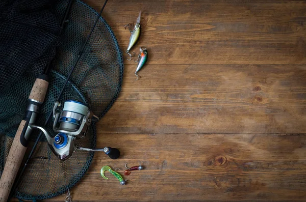 Equipamentos Pesca Fiação Pesca Ganchos Iscas Fundo Madeira Escurecida Vista — Fotografia de Stock