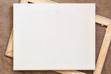 Tablo için arka plan. Tuval fırçalar paleti bıçak.